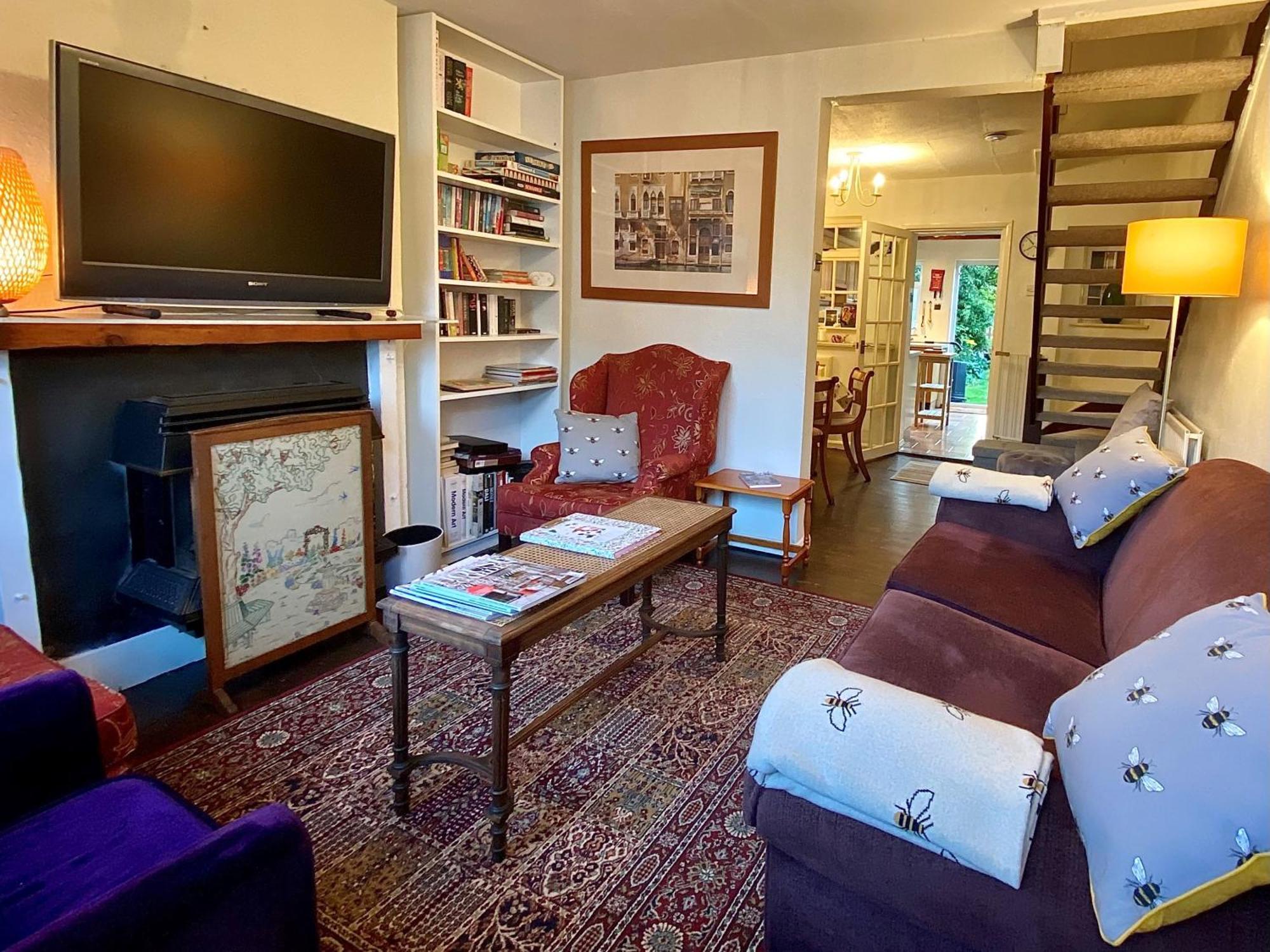 Bumblebee Cottage - Cosy Cottage In Area Of Outstanding Natural Beauty Hemel Hempstead Bagian luar foto